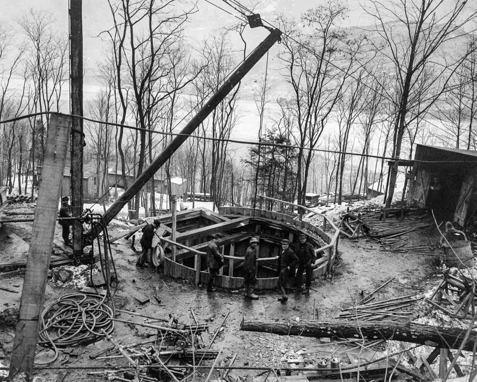 Moodna 3rd Shot Siphon Shaft NYPL